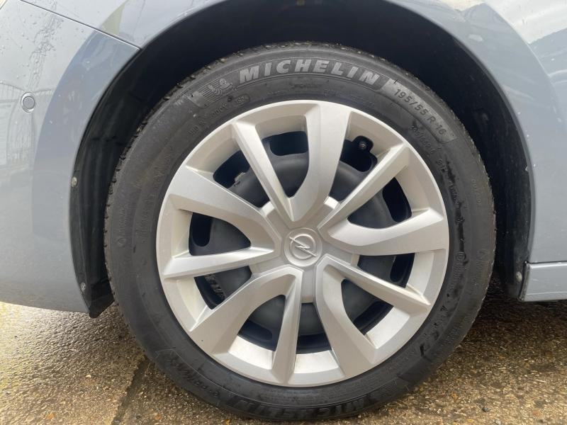 Opel Corsa 1.2 75ch Edition  occasion � Varennes-sur-Seine - photo n�9