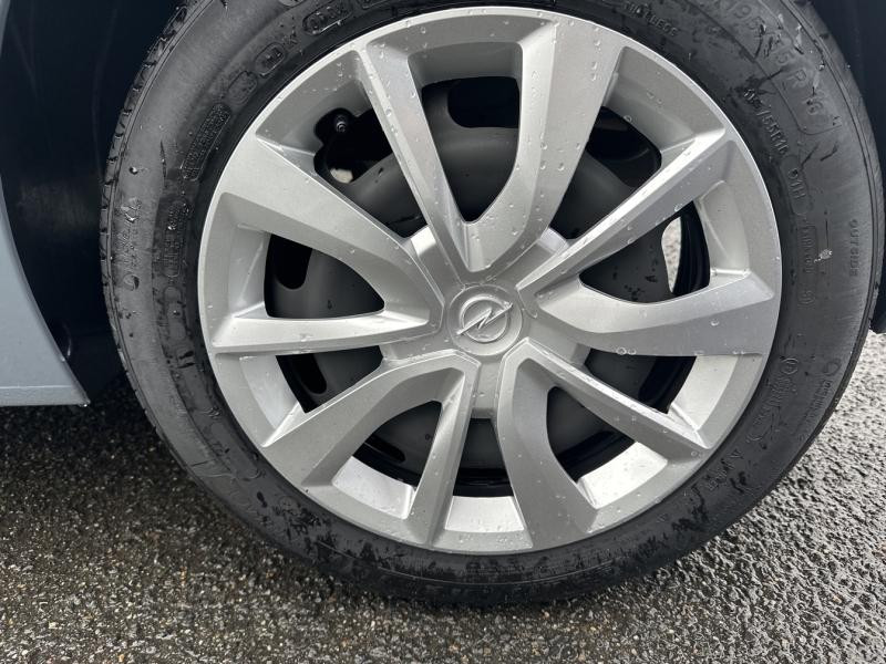 Opel Corsa 1.2 75ch Edition  occasion � Corbeil-Essonnes - photo n�9