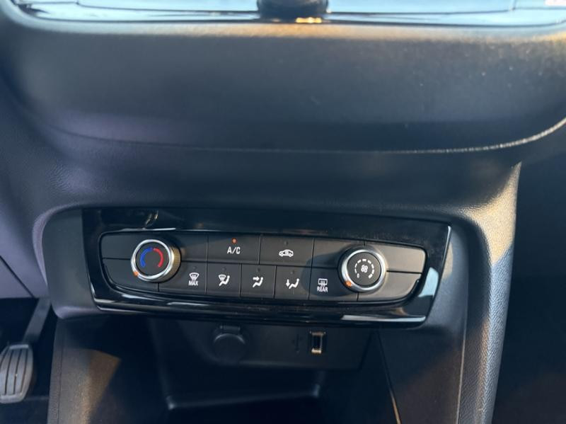 Opel Corsa 1.2 75ch Edition  occasion � Auxerre - photo n�16