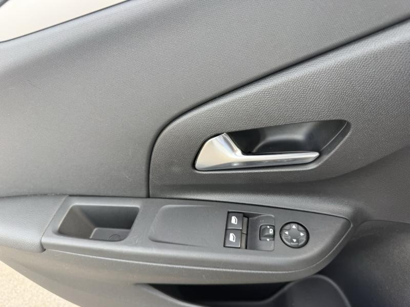 Opel Corsa 1.2 75ch Edition  occasion � Auxerre - photo n�20
