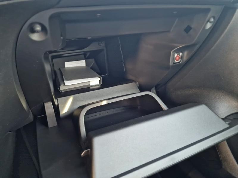 Opel Corsa 1.2 75ch Elegance Business  occasion � Le Mans - photo n�13