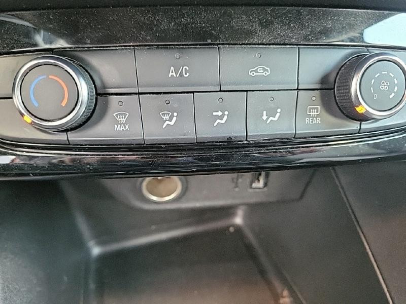 Opel Corsa 1.2 75ch  occasion  Ceris - photo n17