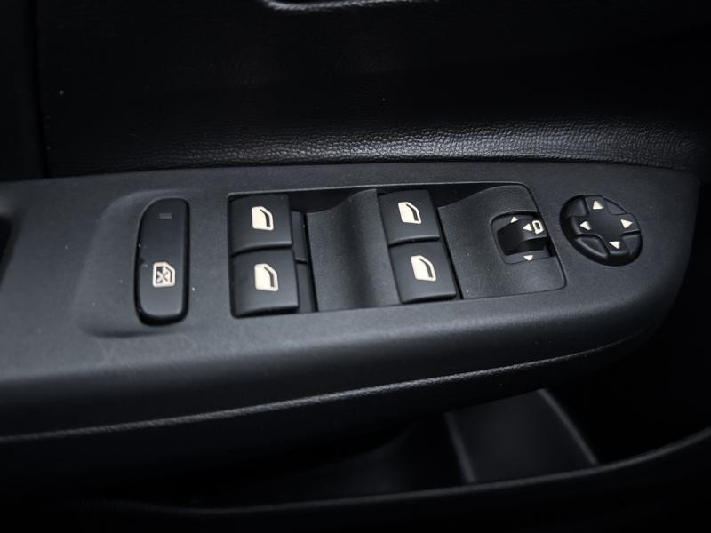 Opel Corsa 1.2 75ch  occasion  Vert-Saint-Denis - photo n20