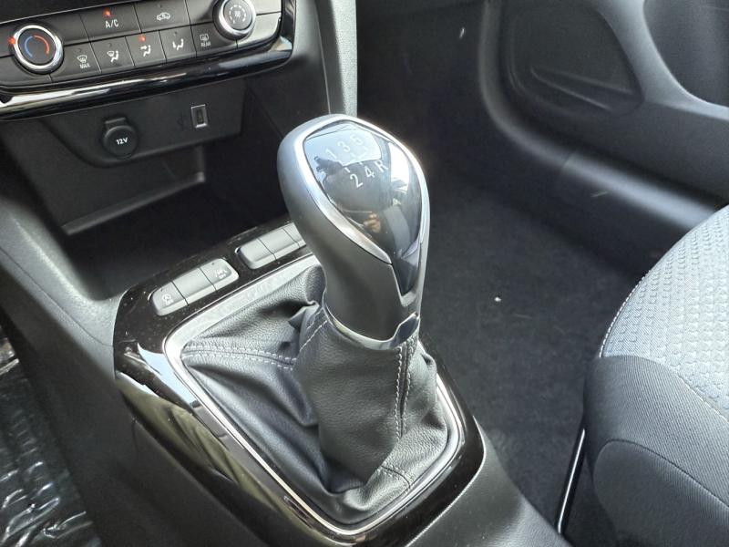 Opel Corsa 1.2 75ch  occasion  Vert-Saint-Denis - photo n19
