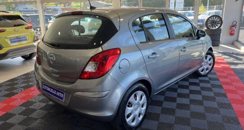 Opel Corsa 1.2 - 85 ch Twinport Graphite 5P  occasion � CREUZIER LE VIEUX - photo n�2
