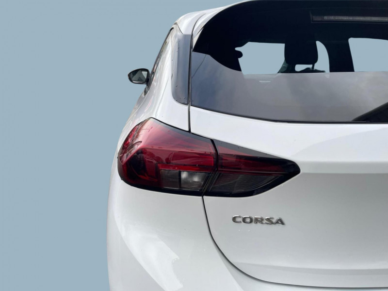 Opel Corsa 1.2 Turbo 100 ch BVA8 Edition Business  occasion � Le Born - photo n�11