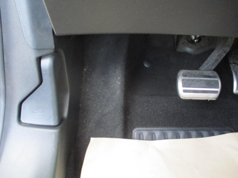 Opel Corsa 1.2 Turbo 100 ch BVA8 Edition  occasion � Le Born - photo n�10