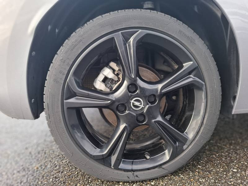 Opel Corsa 1.2 Turbo 100 ch BVA8 GS Line  occasion � Dax - photo n�13