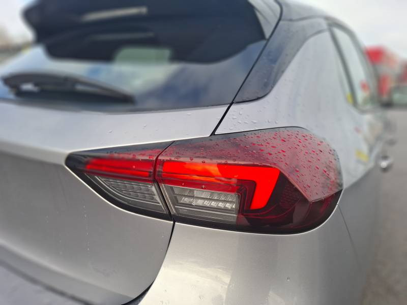 Opel Corsa 1.2 Turbo 100 ch BVA8 GS Line  occasion � Dax - photo n�9