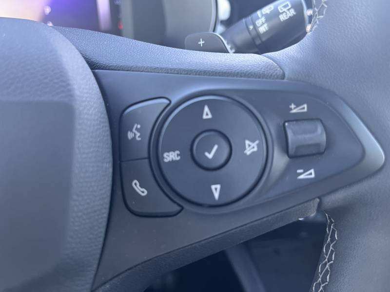 Opel Corsa 1.2 Turbo 100 ch BVA8 GS  occasion � Dax - photo n�11