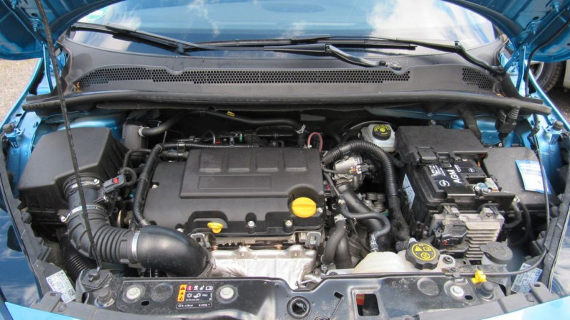 Opel Corsa 1.2 Turbo 100 ch BVM  occasion  Beaupuy - photo n8