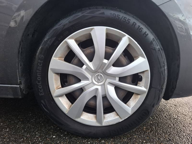 Opel Corsa 1.2 Turbo 100 ch BVM6 Edition  occasion � Saint Pierre du Mont - photo n�9