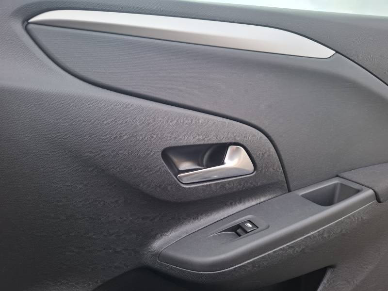 Opel Corsa 1.2 Turbo 100 ch BVM6 Edition  occasion � Saint Pierre du Mont - photo n�18