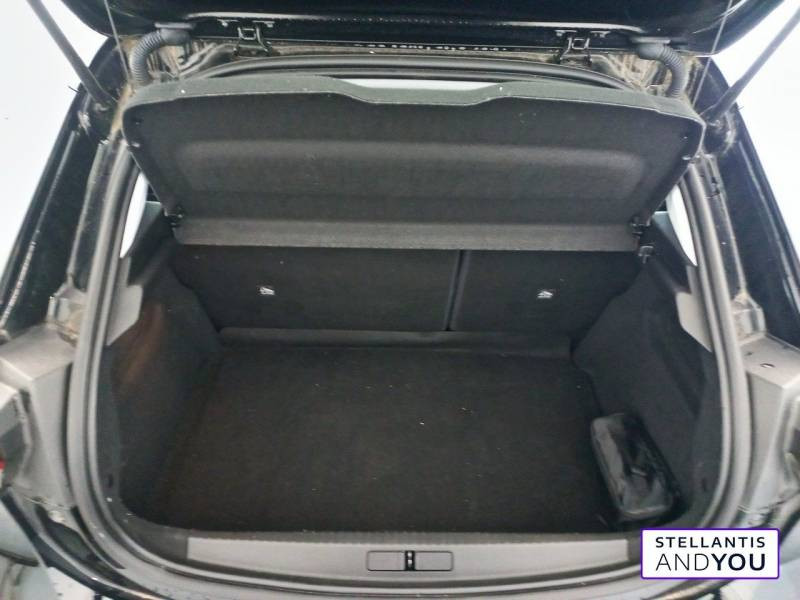 Opel Corsa 1.2 Turbo 100 ch BVM6 Elegance  occasion   VENISSIEUX - photo n7