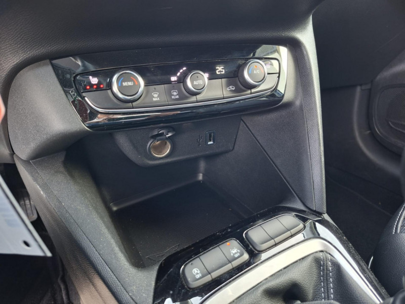 Opel Corsa 1.2 Turbo 100 ch BVM6 Elegance  occasion � Le Born - photo n�17