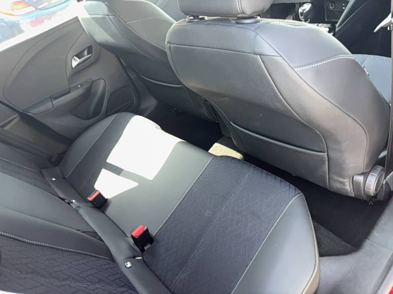 Opel Corsa 1.2 Turbo 100 ch BVM6 Elegance  occasion  Libourne - photo n13