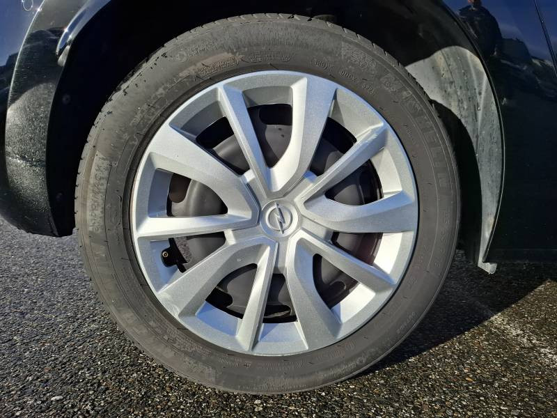 Opel Corsa 1.2 Turbo 100 ch BVM6  occasion � Dax - photo n�9