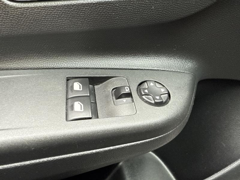 Opel Corsa 1.2 Turbo 100ch Edition BVA  occasion  Vert-Saint-Denis - photo n20