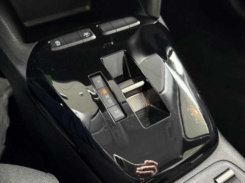 Opel Corsa 1.2 Turbo 100ch Edition BVA8  occasion � Vert-Saint-Denis - photo n�19