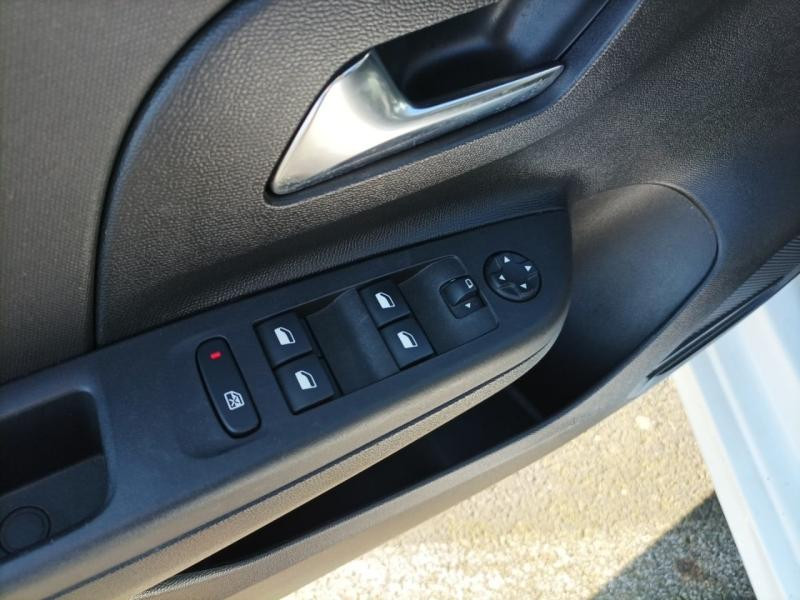 Opel Corsa 1.2 Turbo 100ch Edition  occasion � Ceris� - photo n�17