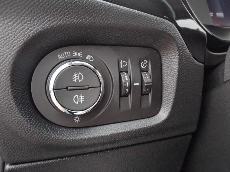 Opel Corsa 1.2 Turbo 100ch Edition  occasion � Barberey-Saint-Sulpice - photo n�20