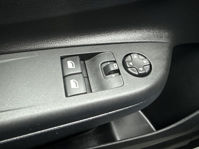 Opel Corsa 1.2 Turbo 100ch Elegance Business BVA  occasion  Vert-Saint-Denis - photo n20