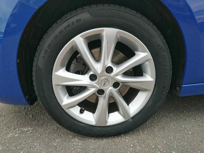 Opel Corsa 1.2 Turbo 100ch Elegance Business  occasion  Barberey-Saint-Sulpice - photo n11