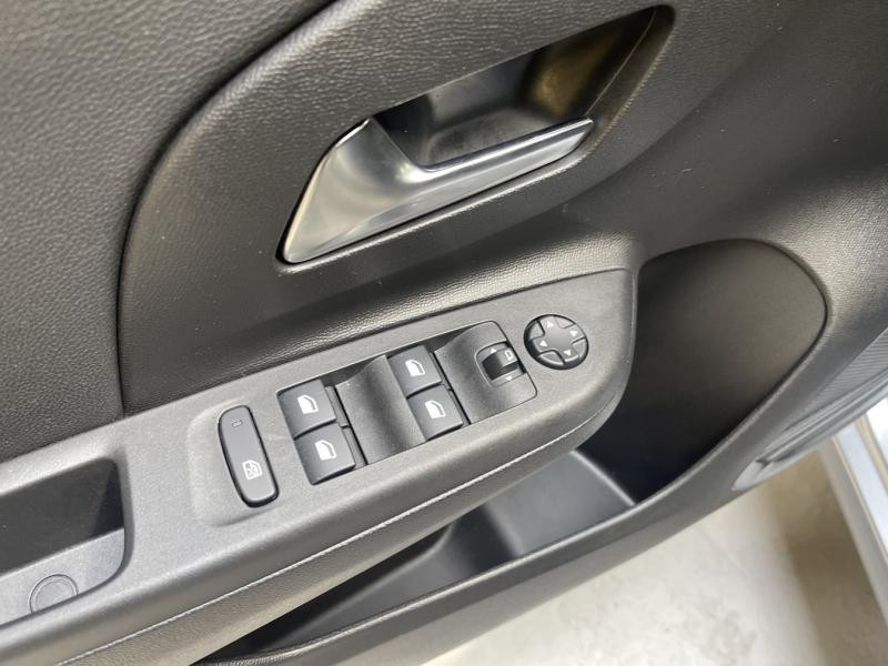 Opel Corsa 1.2 Turbo 100ch Elegance  occasion  Brie-Comte-Robert - photo n17