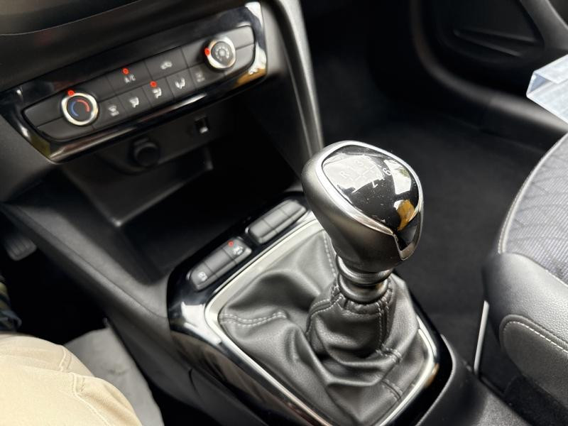 Opel Corsa 1.2 Turbo 100ch Elegance  occasion  Corbeil-Essonnes - photo n19