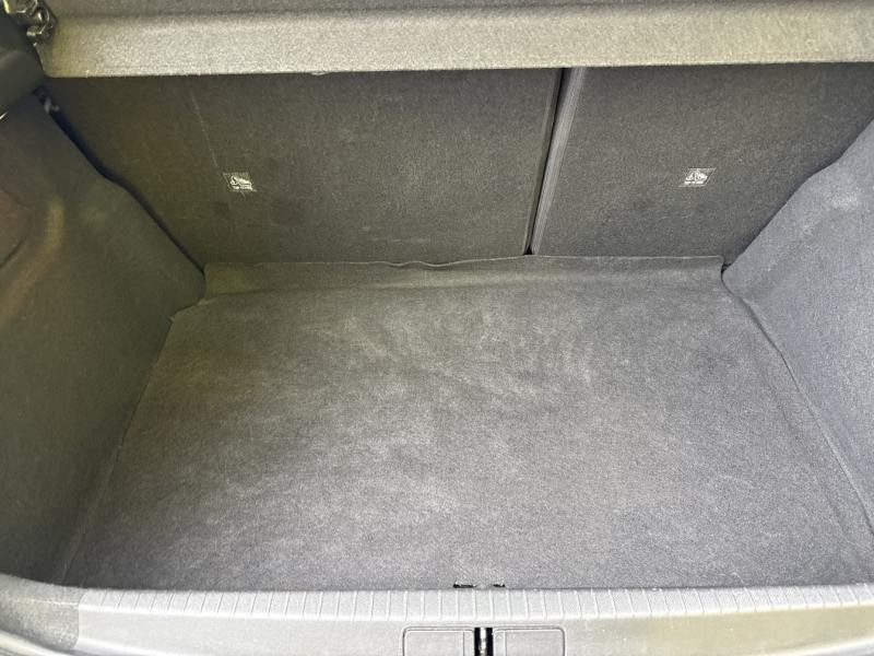 Opel Corsa 1.2 Turbo 100ch Elegance  occasion � Vert-Saint-Denis - photo n�13