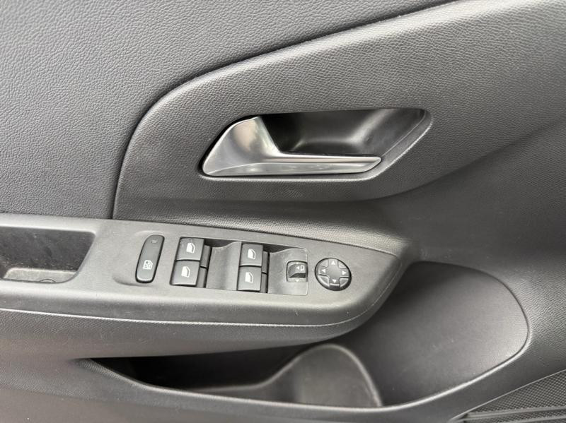 Opel Corsa 1.2 Turbo 100ch Elegance  occasion � Auxerre - photo n�20