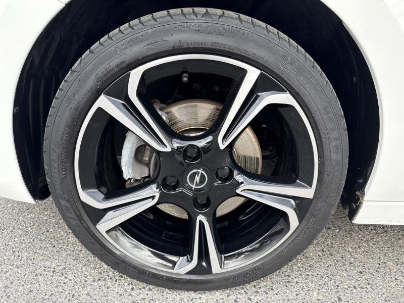 Opel Corsa 1.2 Turbo 100ch GS Line  occasion  Vert-Saint-Denis - photo n9