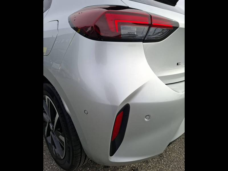 Opel Corsa 1.2 Turbo 130 ch BVA8 GS  occasion � Dax - photo n�13