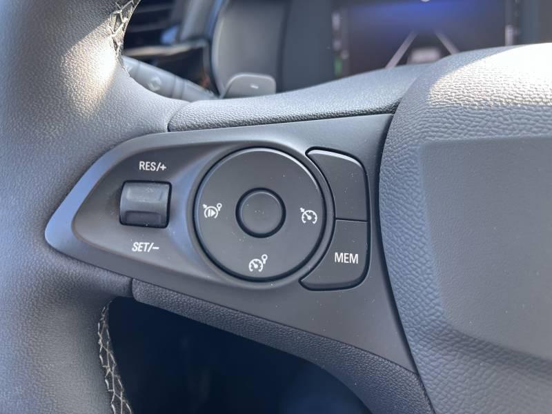 Opel Corsa 1.2 Turbo Hybrid 100 ch e-DCT6 Edition  occasion � Dax - photo n�12