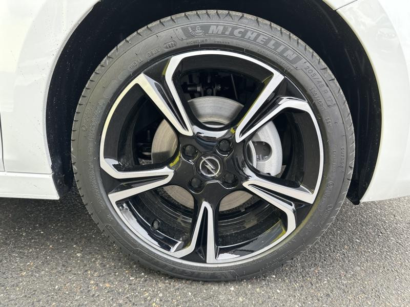 Opel Corsa 1.2 Turbo Hybrid 100ch GS e-BVA6  occasion  Vert-Saint-Denis - photo n9