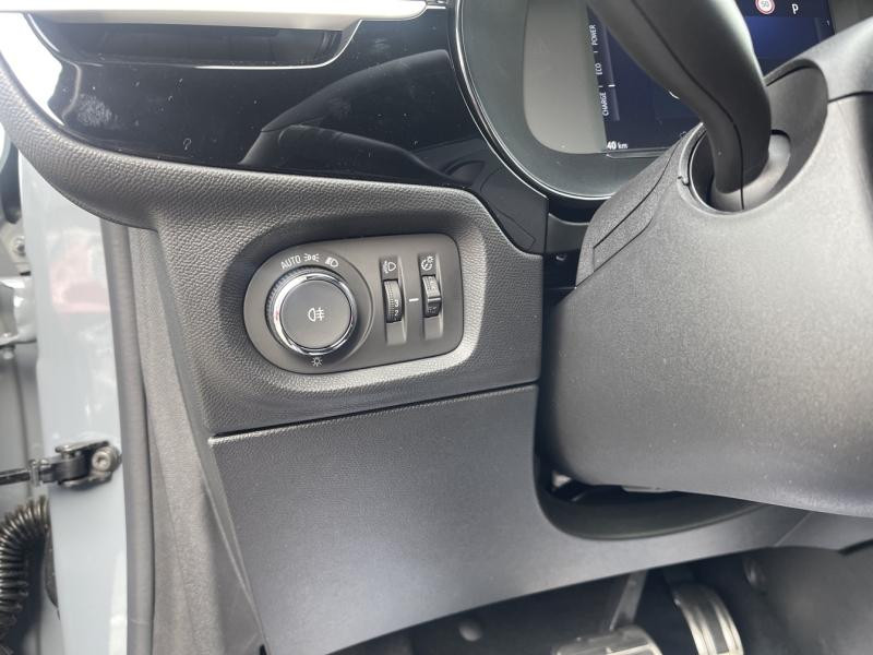 Opel Corsa 1.2 Turbo Hybrid 136ch GS e-BVA6  occasion  Corbeil-Essonnes - photo n19