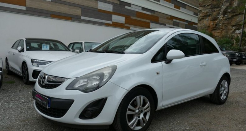 Opel Corsa 1.2 TWINPORT 85 Ch GRAPHITE BVM5  occasion  LA CIOTAT