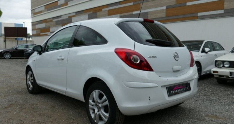 Opel Corsa 1.2 TWINPORT 85 Ch GRAPHITE BVM5  occasion  LA CIOTAT - photo n5