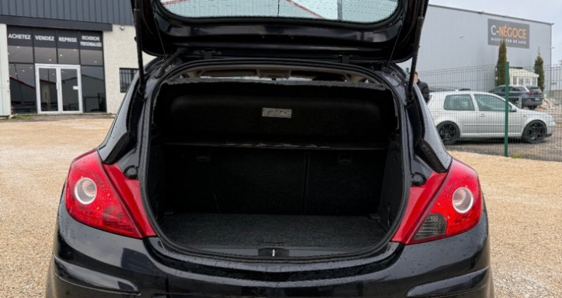 Opel Corsa 1.2 Twinport Cosmo  occasion � Marsannay la côte - photo n�4