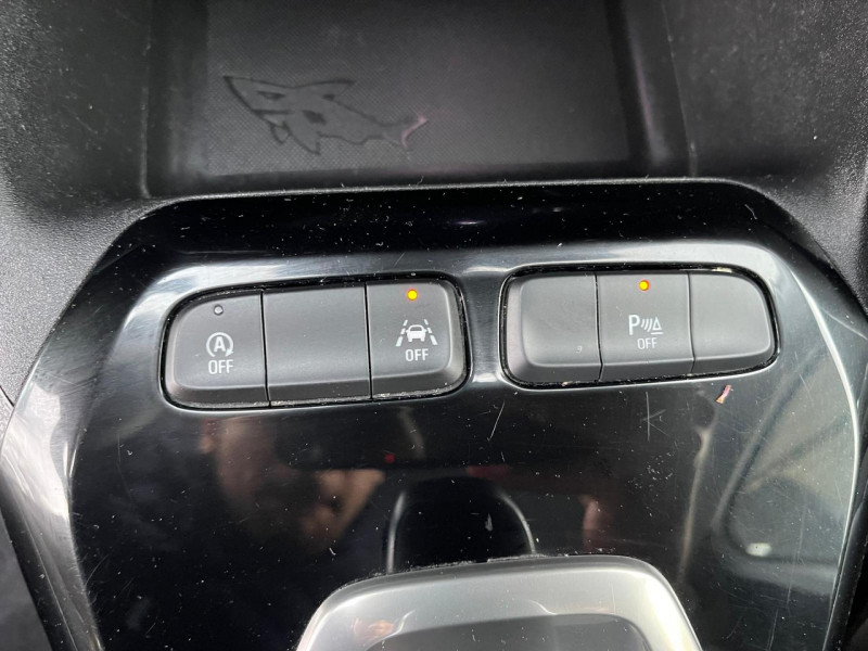 Opel Corsa 1.2i Turbo - 100 S&S - BVA  F BERLINE Edition Business  occasion � Bessi�res - photo n�17