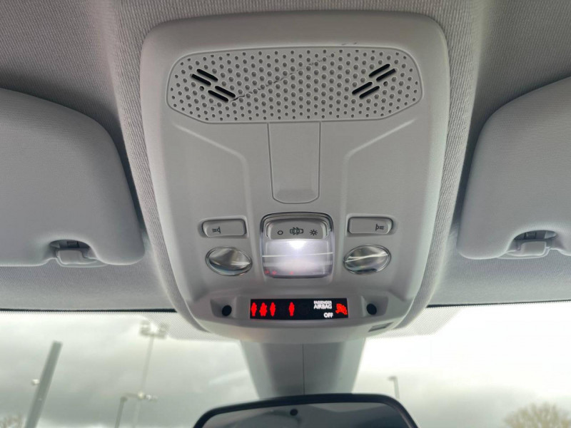 Opel Corsa 1.2i Turbo - 100 S&S -  Elegance  occasion � Bessi�res - photo n�10