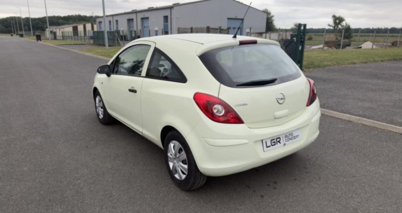 Opel Corsa 1.2i Twinport D BERLINE Color Edition PHASE 2  occasion  Boissy-le-Châtel - photo n7