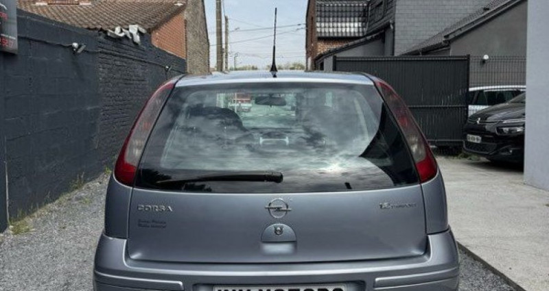 Opel Corsa 1,2i Twinport  occasion � Flers en escrebieux - photo n�2