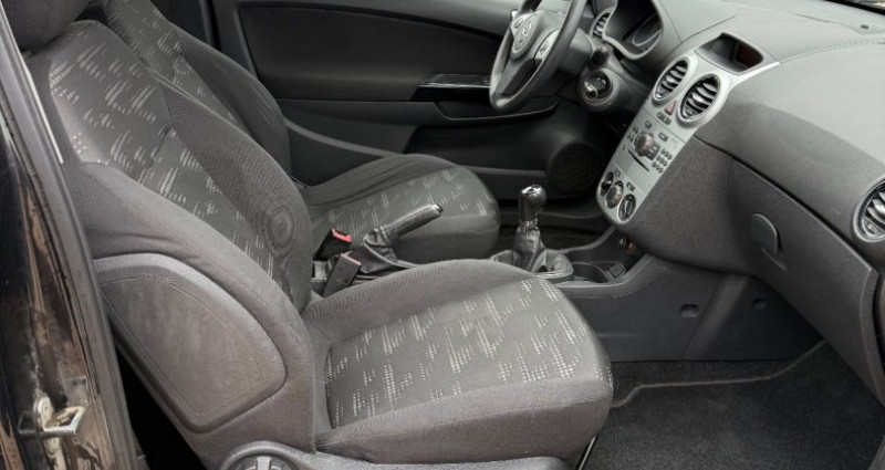 Opel Corsa 1.3 CDTI - 75 ch FAP EcoFlex Start/Stop Essentia  occasion � Marsannay la côte - photo n�6