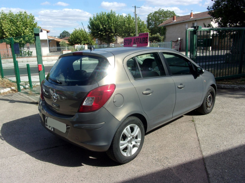 Opel Corsa 1.3 CDTI75 FAP GRAPHITE 5P  occasion  Toulouse - photo n4