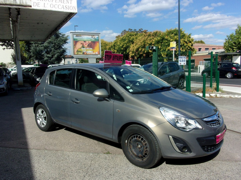 Opel Corsa 1.3 CDTI75 FAP GRAPHITE 5P  occasion  Toulouse - photo n3