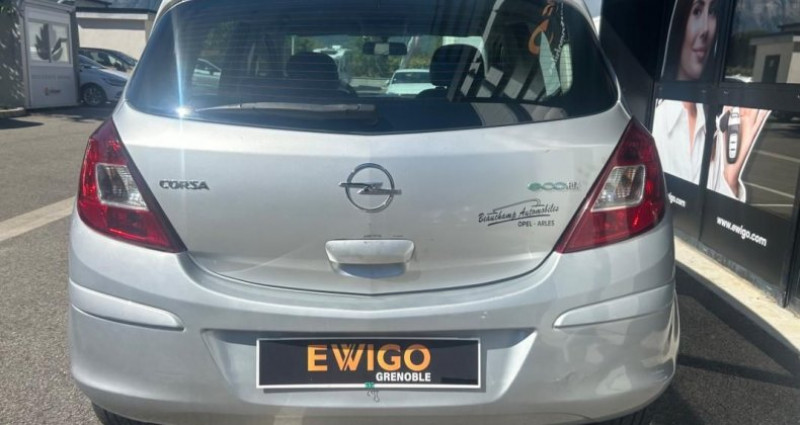 Opel Corsa 1.3L 75CH COSMO CHAINE DE DISTRIBUTION NEUVE   CLIMATISATION  occasion  Le Versoud - photo n5