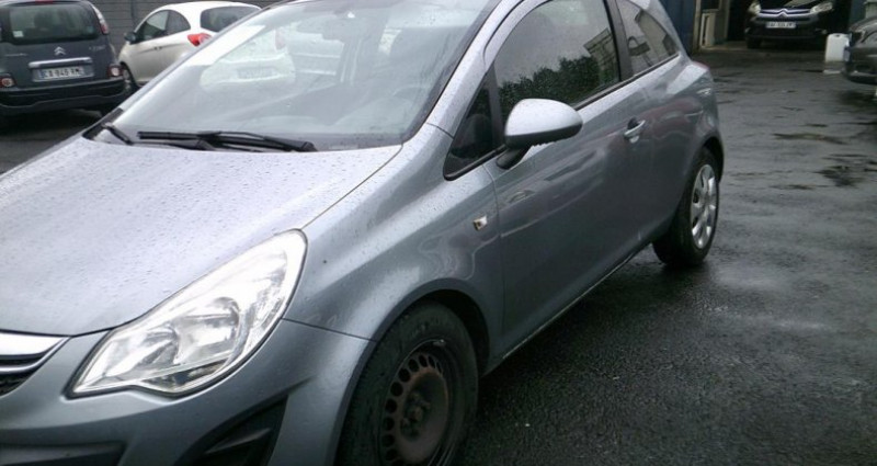 Opel Corsa 1.3l tdci 95cv edition (2013)  occasion � Racquinghem - photo n�2