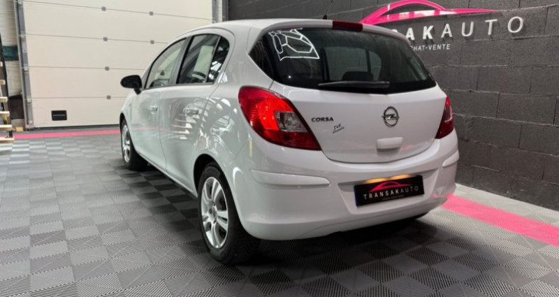 Opel Corsa 1.4 - 100 ch Twinport Edition  occasion  Chaponost - photo n3