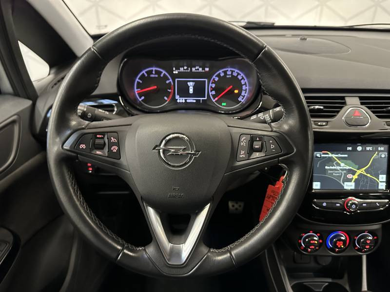 Opel Corsa 1.4 90 ch Black Edition  occasion � Royan - photo n�17